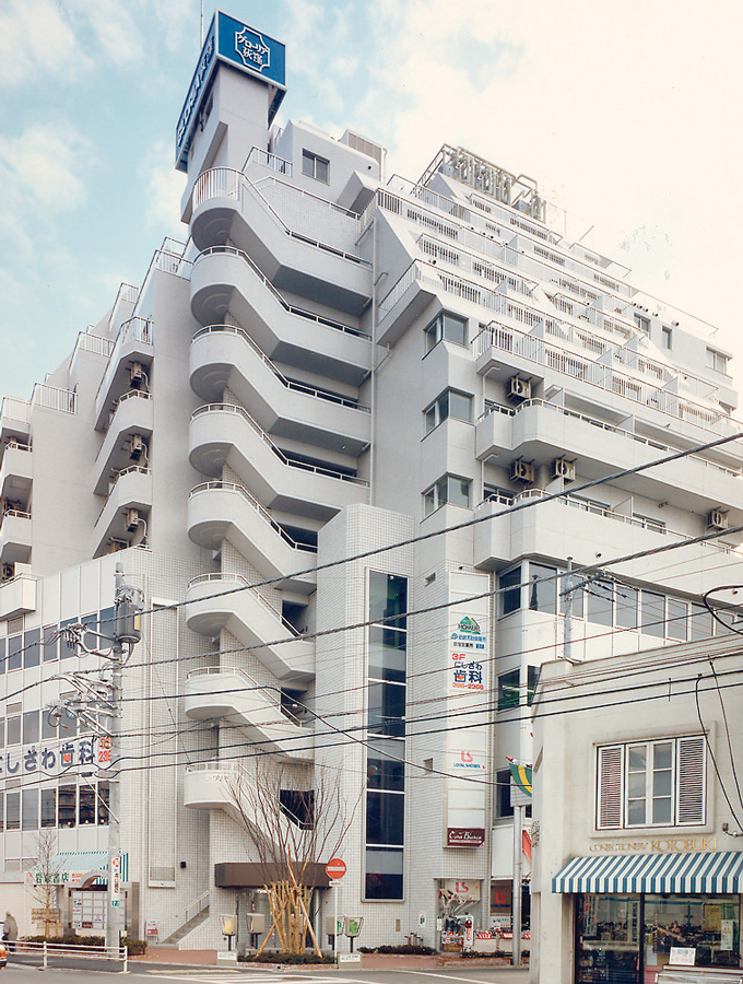 グローリアビル外観